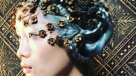 Dior Couture Spring 2021: Gilded Crowns and Celestial Hair